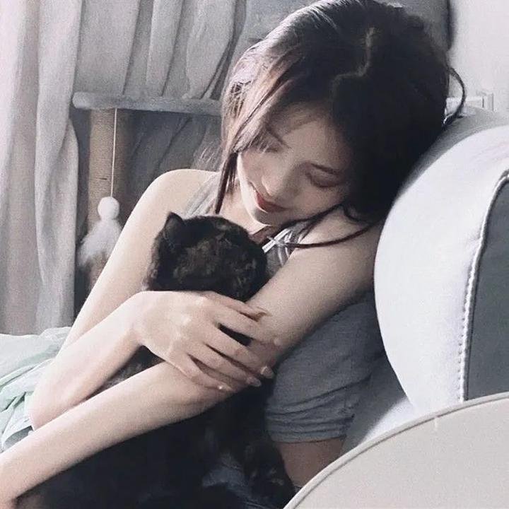 罗蕾莱